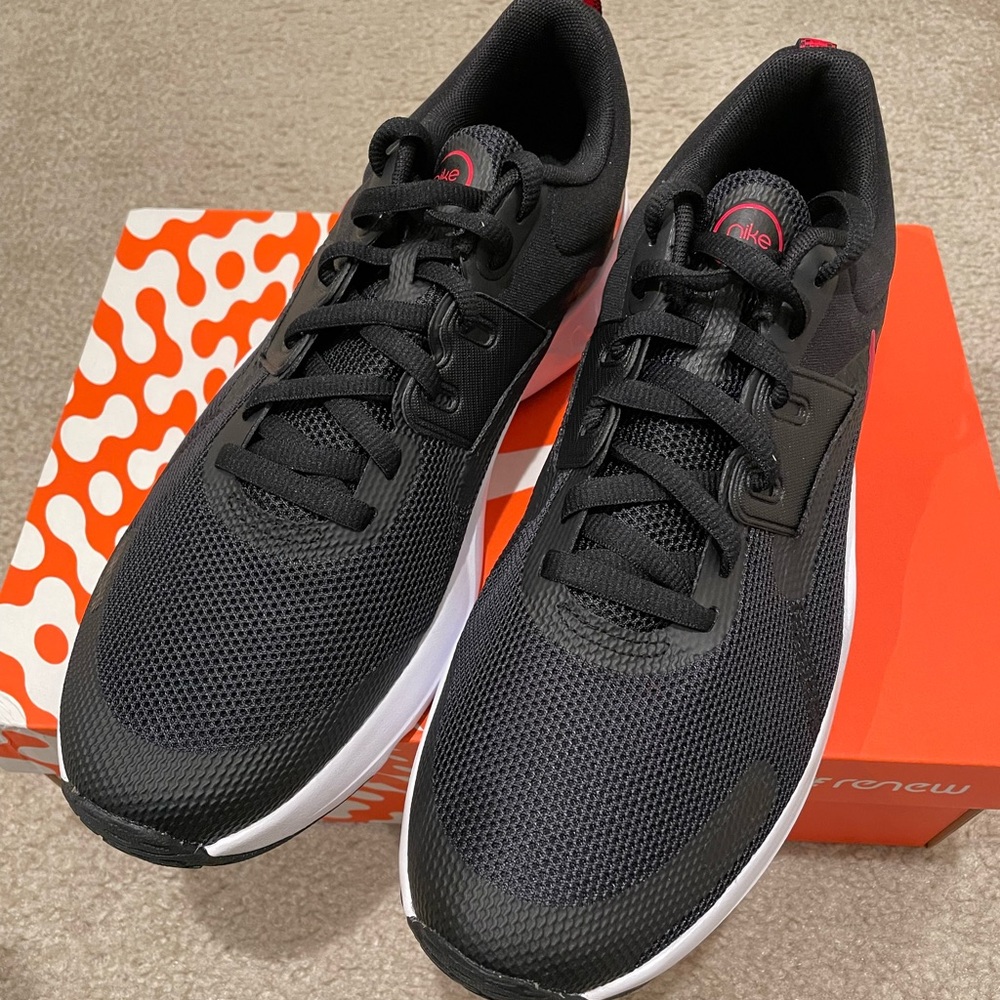 Nike Renew Retaliation 3 Men's Training Shoes brand new size 10 - Picture 2 of 7